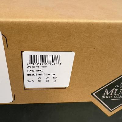 Women Herringbone HAIL Print NEW MUCK BOOTS 