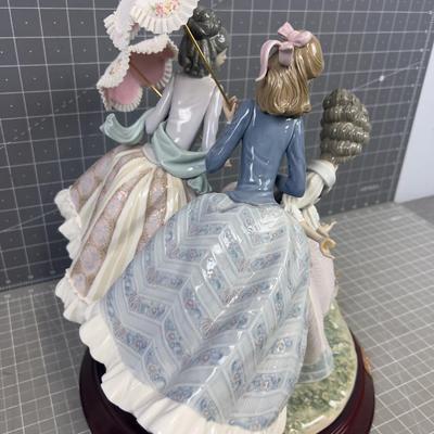 LLADRO No. 1492 (3) Girls with Umbrella WOW!!! This is Lovely 