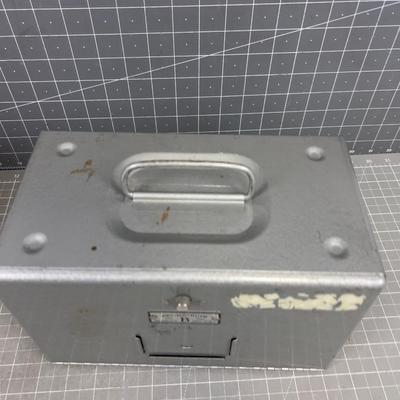 BRUMBERGER Metal Box