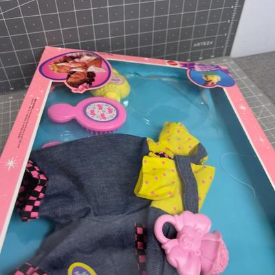 Vintage Doll Items 