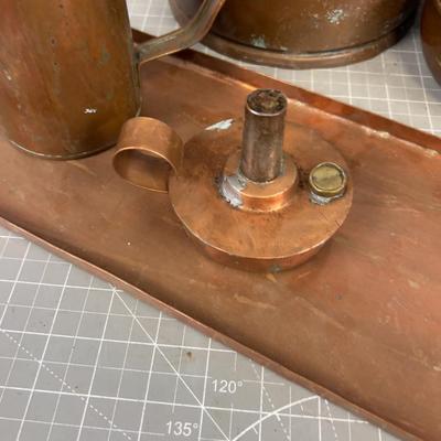 Mixed Lot of Copper Items: Bowls, Buckets and Trays 
