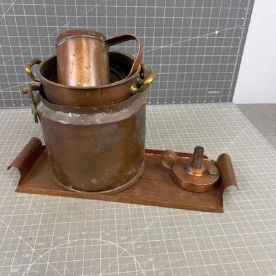 Mixed Lot of Copper Items: Bowls, Buckets and Trays 