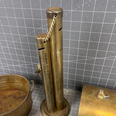 Brass Items: Planter, Change Counter, little boxes