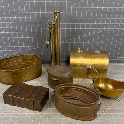 Brass Items: Planter, Change Counter, little boxes