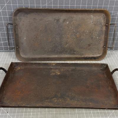 2 IRON GRIDDLES 