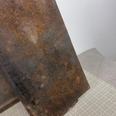 2 IRON GRIDDLES 