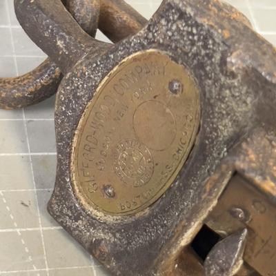 Gifford Wood Cast Iron and Spring Scale 200# 