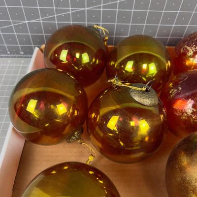Red, Copper, Gold Mixed GLASS nice Bulbs. 