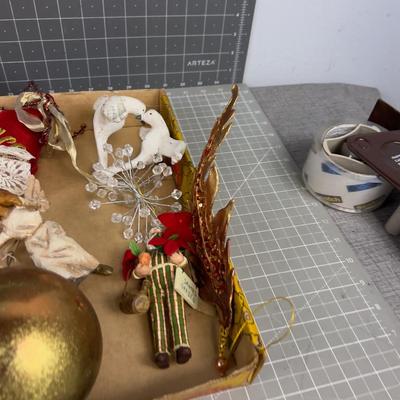 Mixed Lot of Ornaments 
