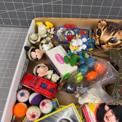 BAG OF TOYS 