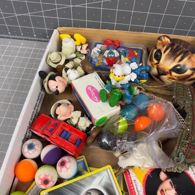 BAG OF TOYS 