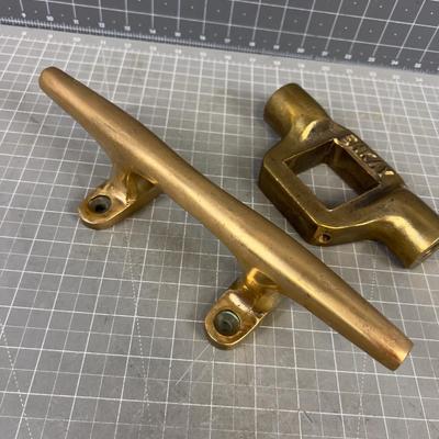 BRASS Cleet for the Ship Rope and Unknow Brass Part