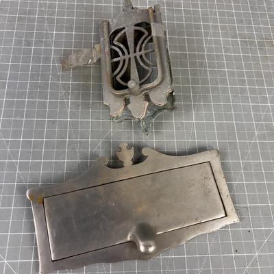 AWESOME Peep Hole Knocker and a Mail Slot. 