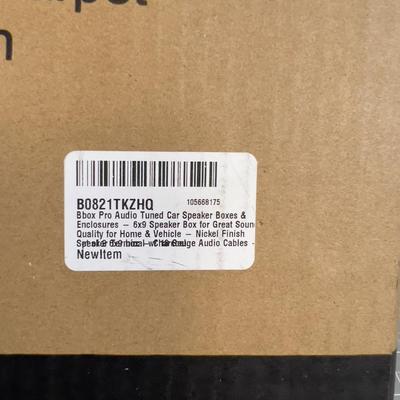 2 Speaker Boxes, NEW in the Box