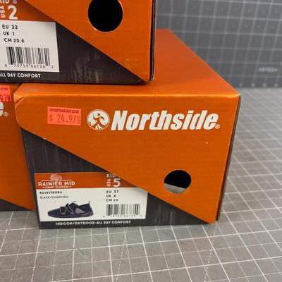 3 Pair of NORTHSIDE Slipper KIDS! Size 2, 4,  5 