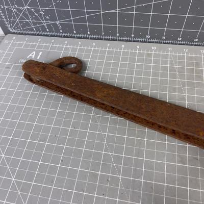 Metal Thing?? Not sure