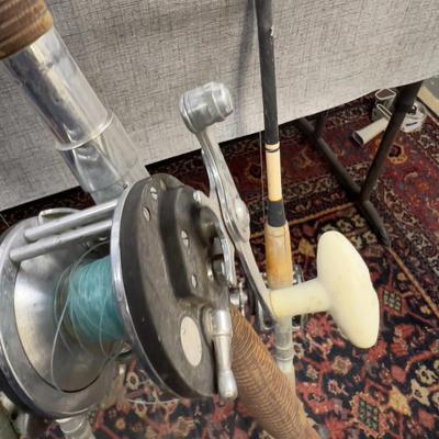 (4) Sea Faring Poles with Reels 