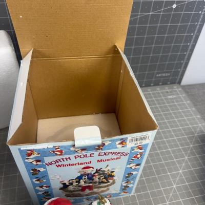 2 Christmas Music Boxes 