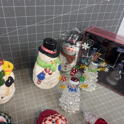 Large Mixed lot of SNOWMEN