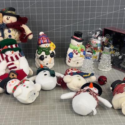 Large Mixed lot of SNOWMEN
