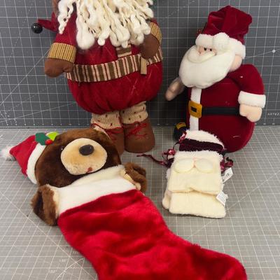 Santa Puppies and DO DA Stockings