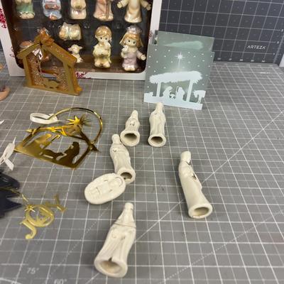 All the NATIVITIES, it’s the Reason for the Season. 