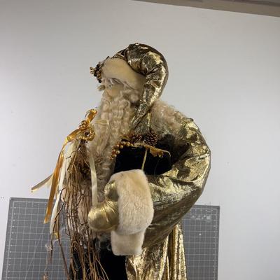Golden Coat SANTA 