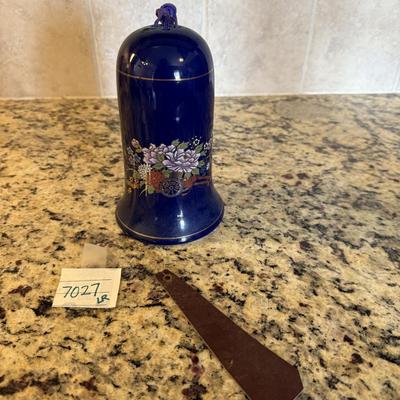 Cobalt blue with peacocks bell