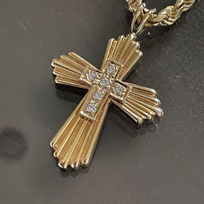 14K Gold/ Diamond Cross Pendant & Chain