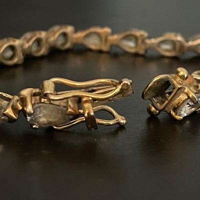 Vintage 925 Teardrop Clasp Bracelet