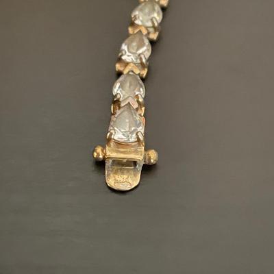 Vintage 925 Teardrop Clasp Bracelet
