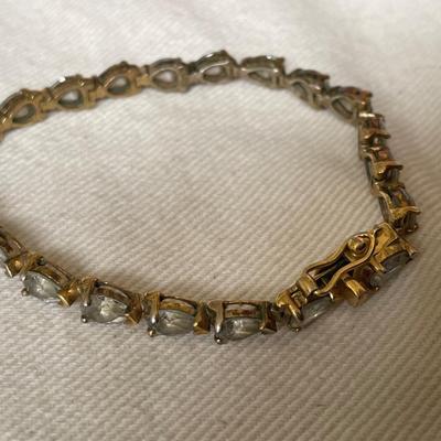 Vintage 925 Teardrop Clasp Bracelet