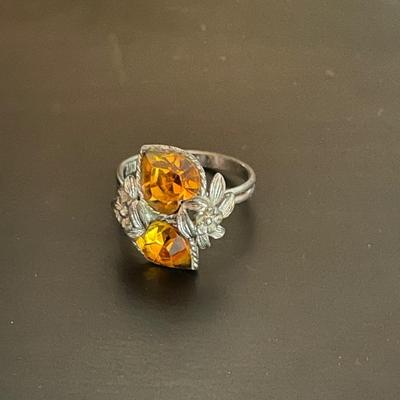 Vintage Sarah Coventry 70s Ring