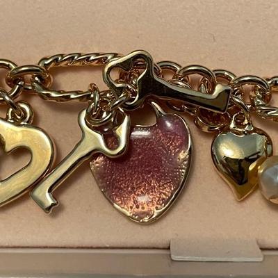 Brand New in Box VTG Kirks Folly Charm Bracelet