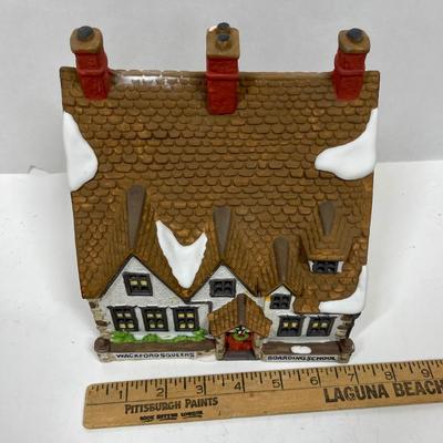 Dept 56 Dickens Village Series - Wackford Sqeers Boarding School 1988