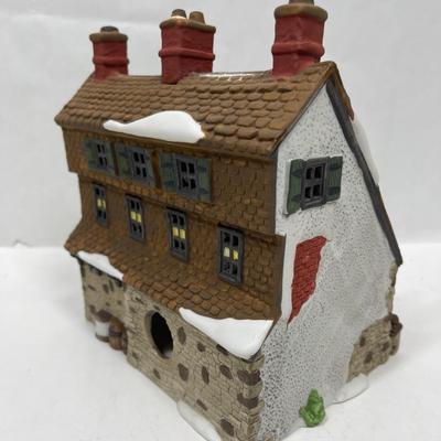 Dept 56 Dickens Village Series - Wackford Sqeers Boarding School 1988