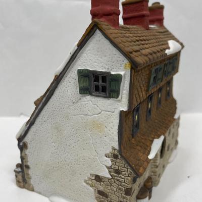 Dept 56 Dickens Village Series - Wackford Sqeers Boarding School 1988