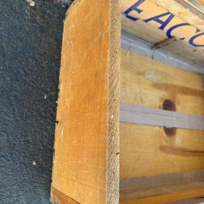 Sale Photo Thumbnail #289: Small wood bench 22 1/4" x 16" x 25".  Peacock crate 23" x 16.5" x 11".