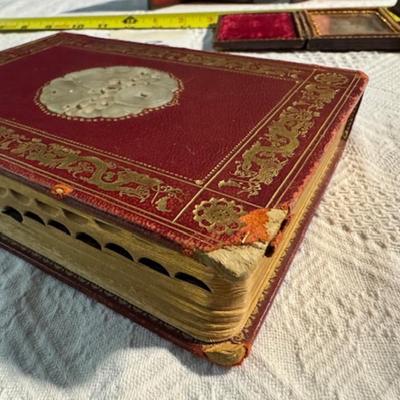 Antique Photo Album Plus