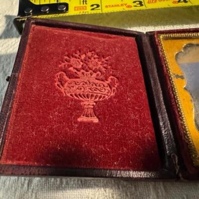 Antique Photo Album Plus