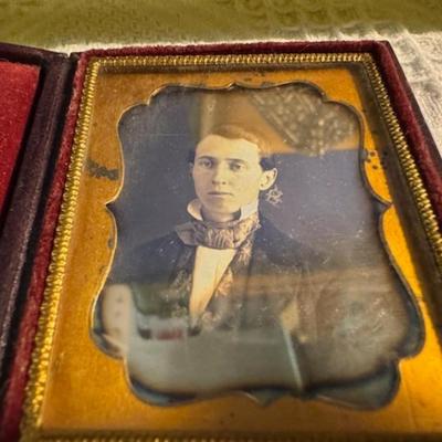 Antique Photo Album Plus