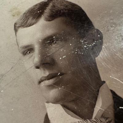 Antique Photo Album Plus