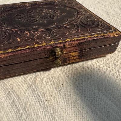 Antique Photo Album Plus