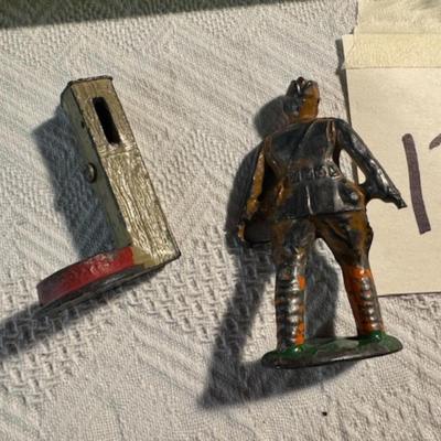 Cast Metal Men