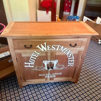Uptown Country Storage Chest
