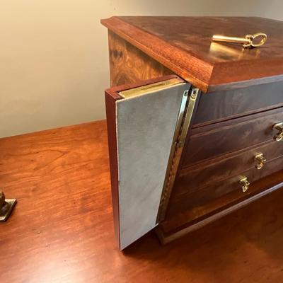 Agresti Locking Briarwood Jewelry Box - Florence, Italy