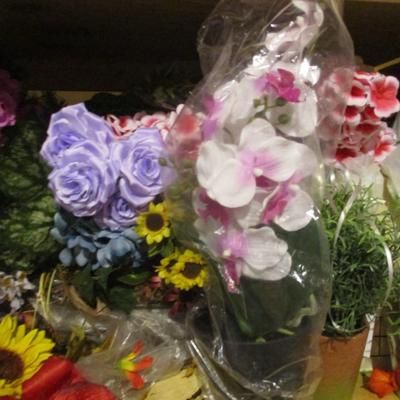Artificial Flowers For Home Decor Or Crafting Lot B