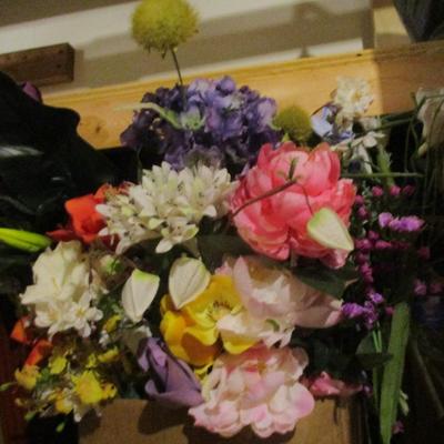 Artificial Flowers For Home Decor Or Crafting Lot U