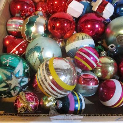 Vintage Christmas Ornaments Lot 73