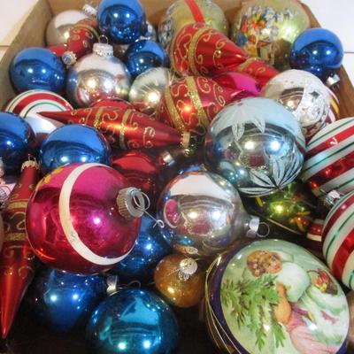 Vintage Christmas Ornaments West Germany Lot 74